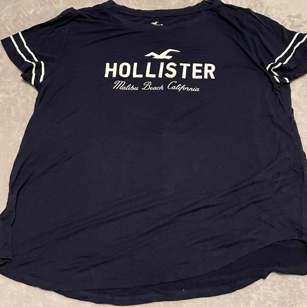 Comfortable Blue/Navy Shirt With White Striped Sleeves